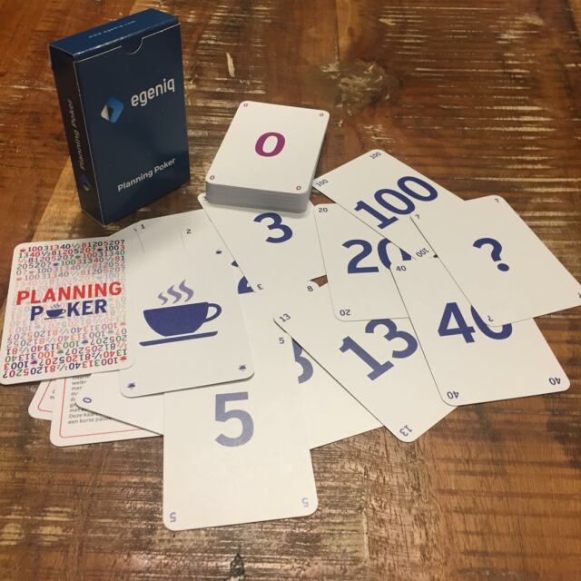 Planning poker (SCRUM) kaartspel in bedrukt kartonnen vouwdoosje #scrum #agile #planningpoker #planningpokercards